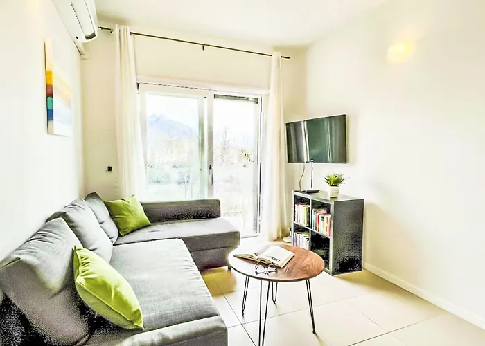 Sole E Fiori By Interhome Domaso