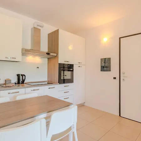 Sole E Fiori By Interhome Apartment Domaso