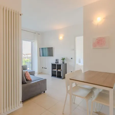 Apartment Sole E Fiori By Interhome Domaso