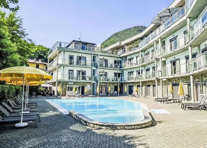 Sole E Fiori By Interhome דירה דומאסו